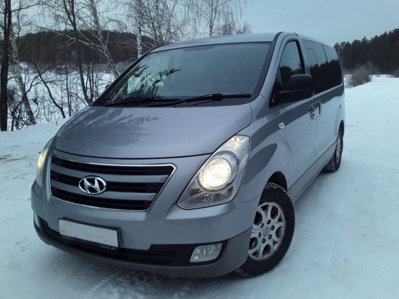 Hyundai H-1 (Grand Starex)