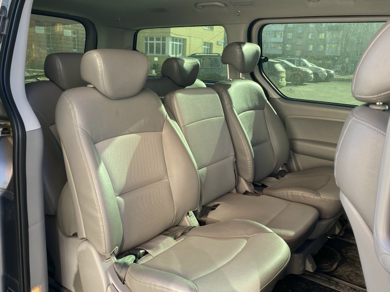 Hyundai H-1 (Grand Starex)