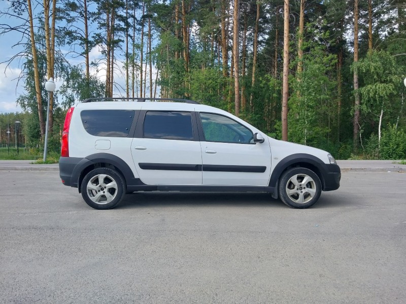 Lada Largus Cross